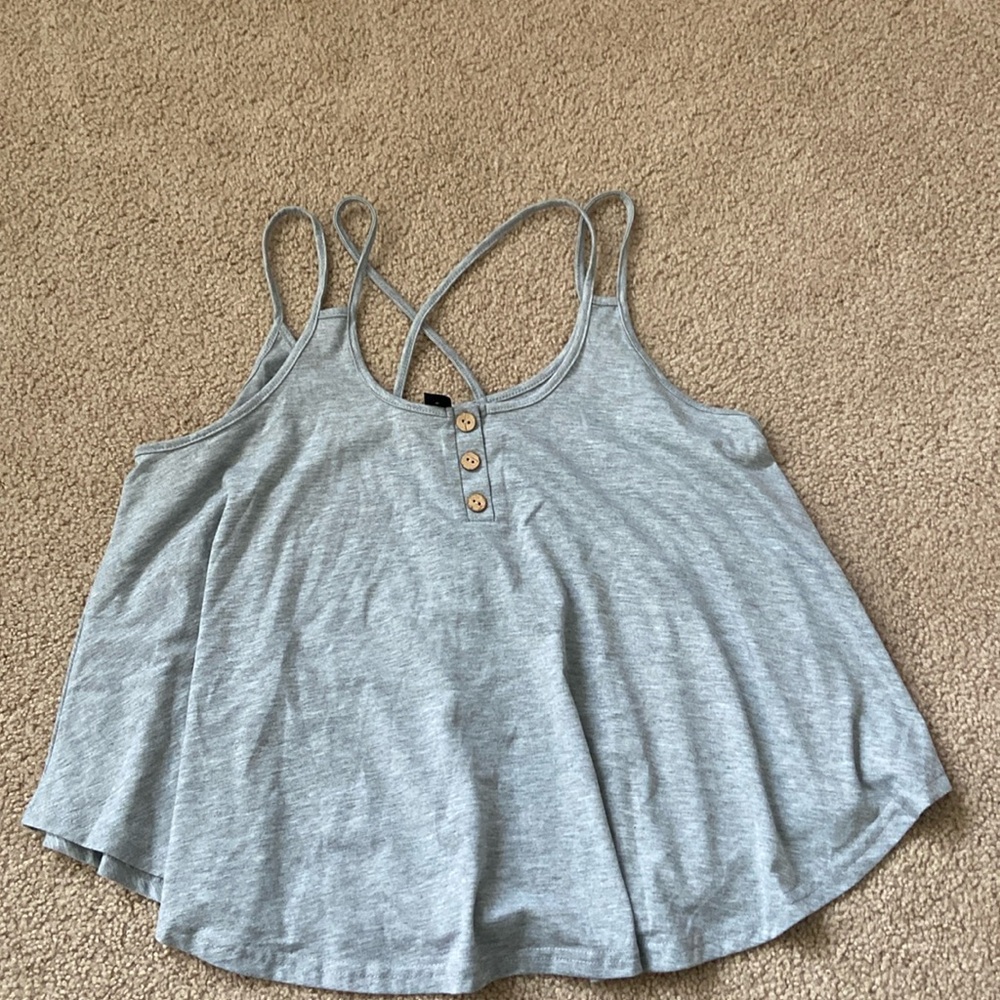 Gray top is from SHEIN, size: XL